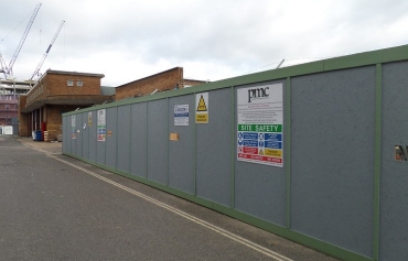 commercial Mesh and Palisade fencing Hampshire